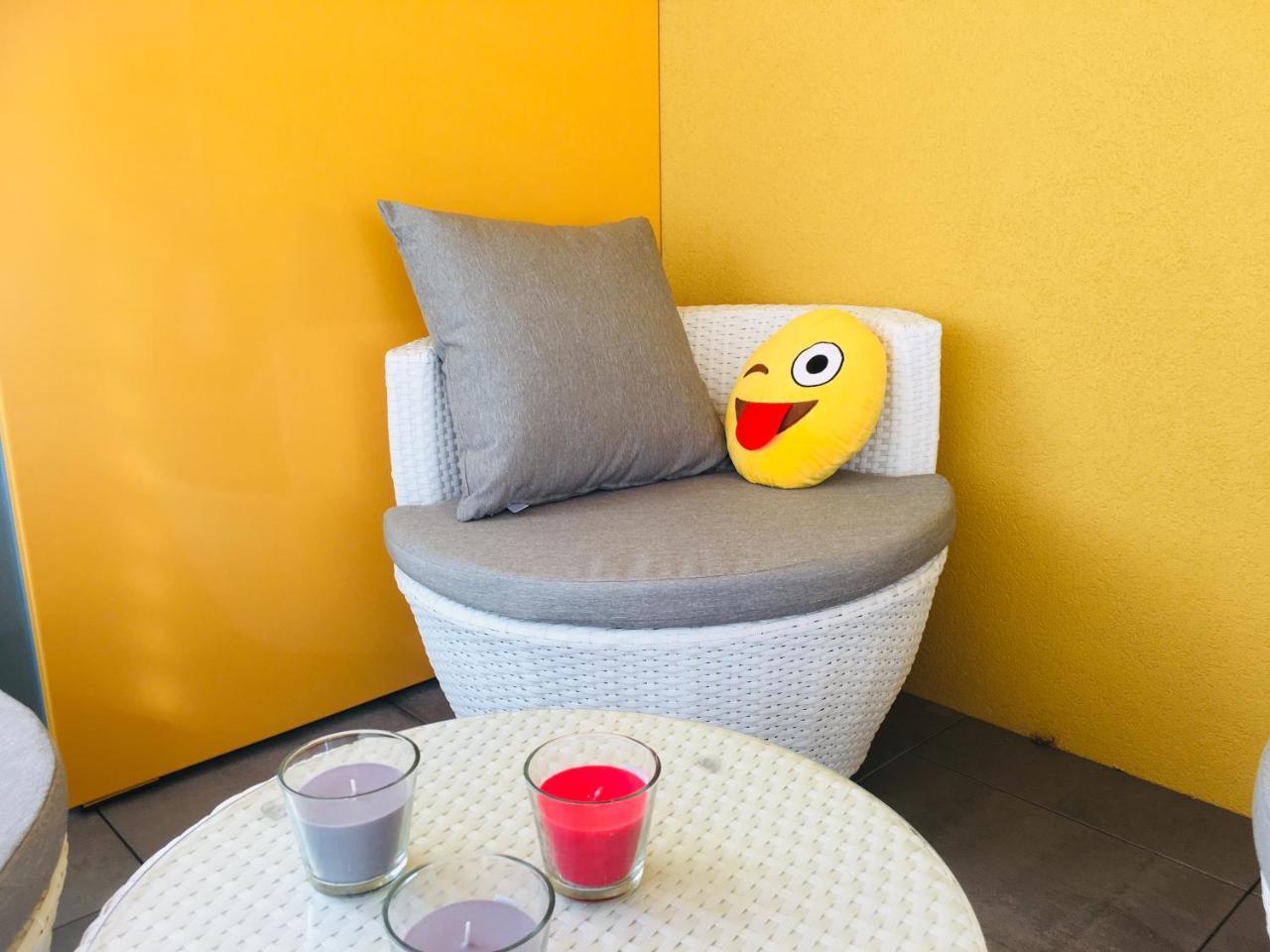 Vacances A Nice Terrasse Ensoleillee & Parking A La Gare Du Sud 외부 사진